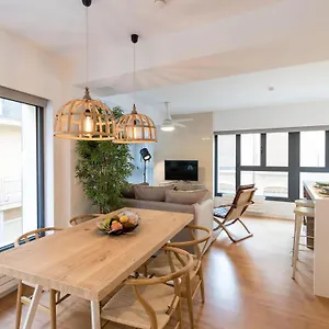Chezmoihomes Plaza Nueva Luxury Apartment